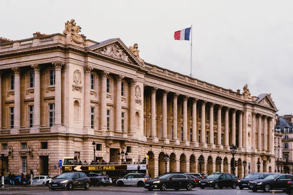 Visa para vivir en Francia siendo argentino: guía real
